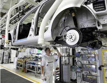 Bouchouareb explique sa politique