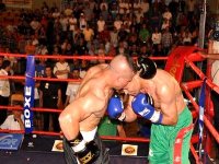 Gala international de boxe à Oran : une soirée passionnante et spectaculaire