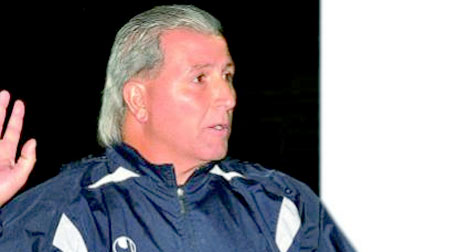 إتحاد عنابة: طليبة يمضى ‬ومواسة سيغادر