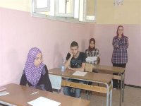 Baccalauréat 2012 : bon déroulement des épreuves à travers les centres d'examens d'Alger