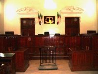 Constantine : l'ex-wali d'El Tarf condamné à 3 ans de prison ferme