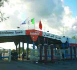 مئات العمال يتوجهون إلى شل مركب الحجار بعنابة