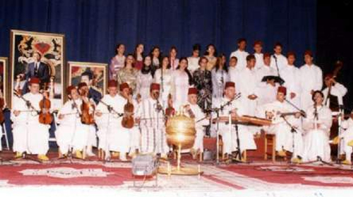 Chanter dans le genre andalou pour montrer qu'il y a une relation