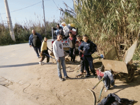 Des gamins qui ignorent la crise mais ressentent la pauvreté
