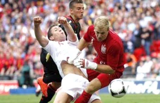 Angleterre : Cahill, le nouveau coup dur