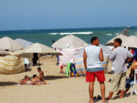 إغتصاب جماعي للشواطئ والسواحل الجزائرية يقابله صمت رهيب لوزارة البيئة