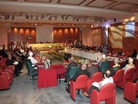 M. Sellal appelle à soutenir la complémentarité arabe dans le développement des TIC