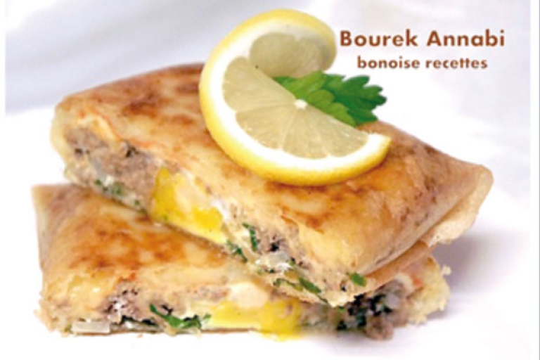 زوار عنابة وسكانها في سباق مع الأكلات الشعبية لمقاومة البرد