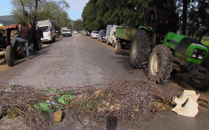 سكان «القراين» يقطعون الطريق ويطالبون بحقهم في التنمية بباتنة