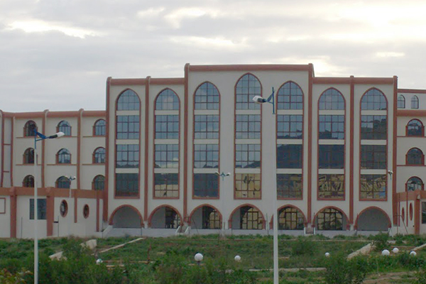 من المسؤول عن الوضع المقلق بجامعة الدكتور مولاي الطاهر بسعيدة ؟!