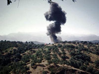 تيزي وزو/ الجيش يقصف مواقع الجماعات الإرهابية بعين الزاوية وبومهني