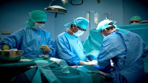 16 أخصائيا من المستشفى الجامعي لبني مسوس لتقديم فحوصات طبية بإيليزي