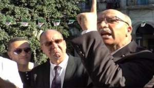 والي سكيكدة يصدم المجاهدين