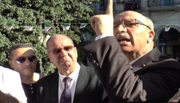 والي سكيكدة يصدم المجاهدين