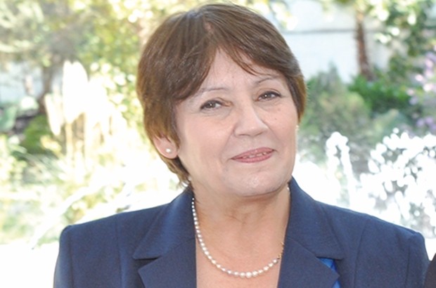 Benghabrit fête Yennayer à Mostaganem