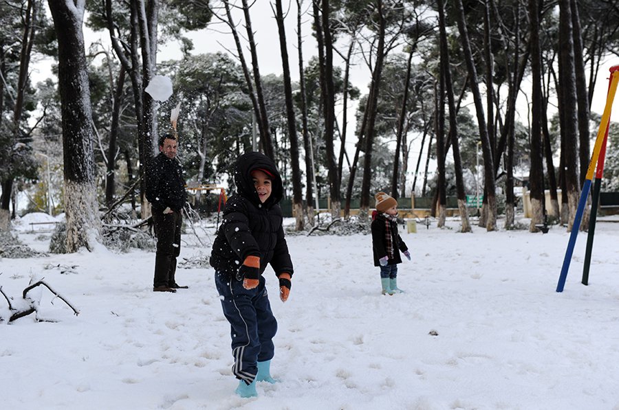 العاصمة على موعد مع الثلوج ظهيرة اليوم