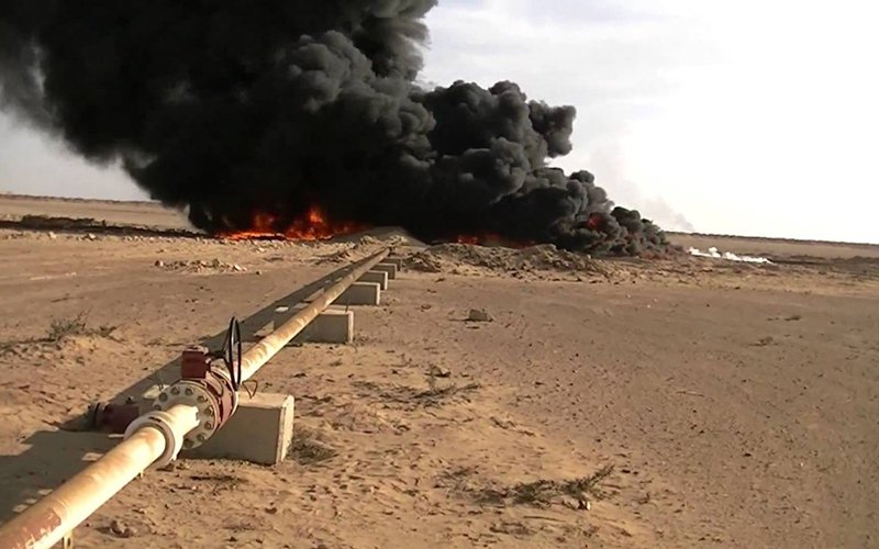 نشوب حريق بأنبوب نقل البترول في الأغواط