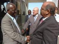 L'envoyé spécial du président Kenyan, Sam Ongeri, à Alger