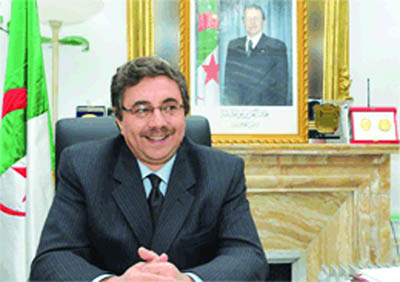 «L'effectif s'élèvera à 30 000 agents à l'horizon 2014»