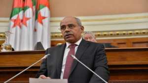 استلام مشروع تحويل المياه من الشط الغربي بالنعامة نهاية 2017