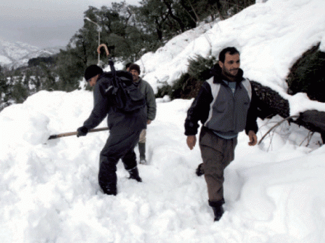 Intempéries, isolement et failles