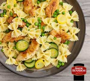 Farfalles au poulet et aux légumes