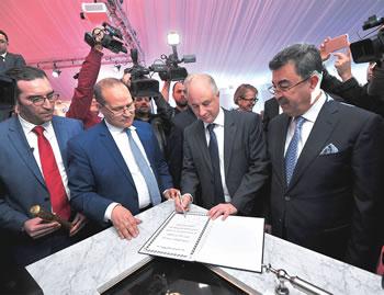 Un constructeur de poids en Algérie