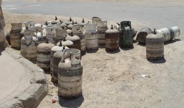 سكان القرى والمداشر بالأغواط في رحلة بحث عن غاز البوتان