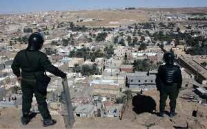 أعيان غرداية يؤكدون تمسكهم بشرط ضمان رئاسة الجمهورية وقيادة الجيش لاتفاق الصلح