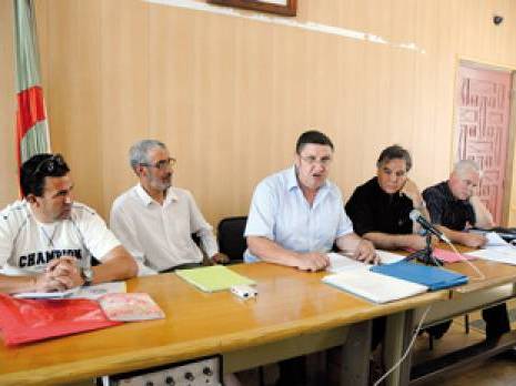 Les membres de la FAC tirent la sonnette d'alarme