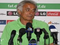 Halilhodzic : J'attends une bonne réaction de mes joueurs face à la Gambie
