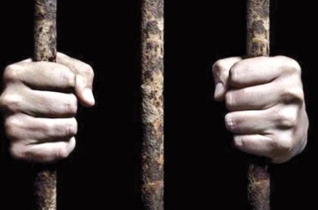 Prison pour les importateurs, sursis pour les douaniers