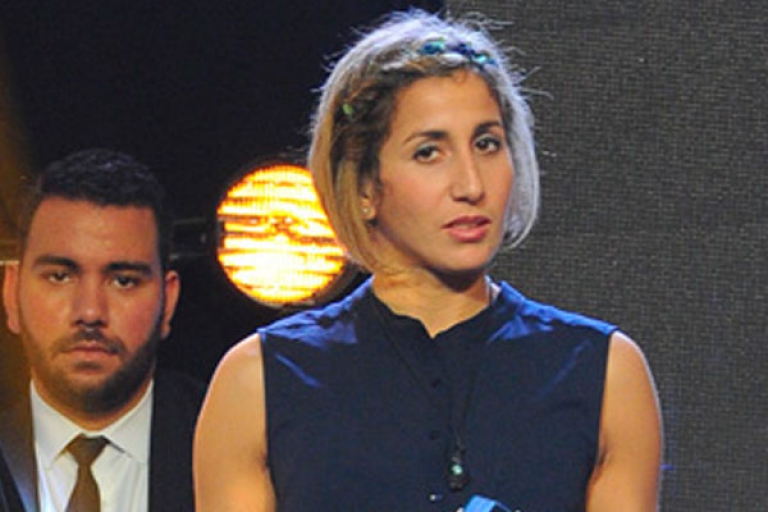 سعيدة جدا بهذا التكريم