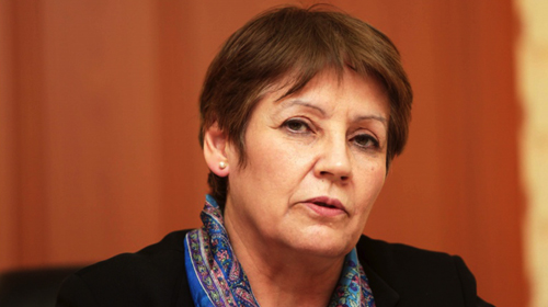 Benghebrit promet des mesures pour préserver l'école de la violence