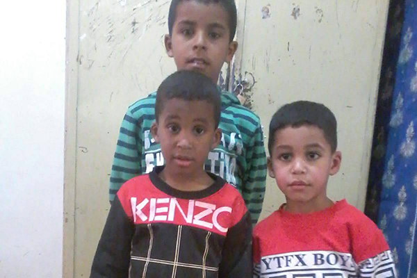 عائلة تعاني الويلات داخل 