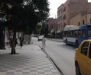 اثر صدور حكم ضده .. مواطن يهدد بتفجير منزله بحي باب الشارف بالجلفة