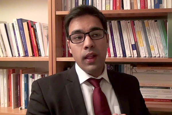 أريد زيارة الجزائر لكشف حقيقة الأحمدية!