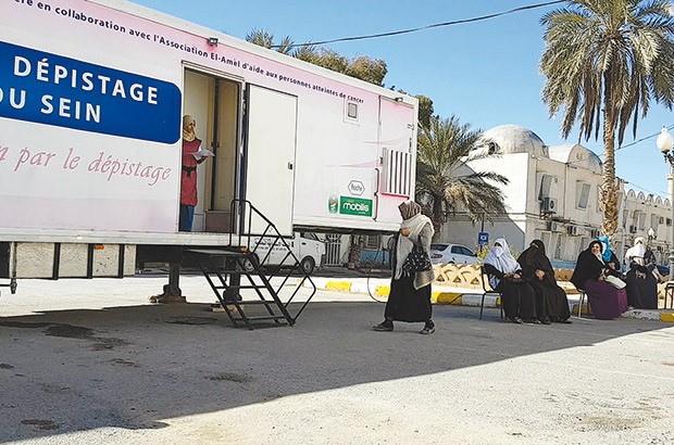 Le mammobile El-Amel draine la foule à El-Oued et à El-Meghier