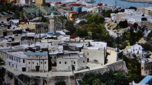 مستغانم كونت لمنارة للاولياء الصالحين