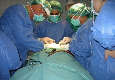 بسكرة: الحبس و300 مليون غرامة لطبيبين بتهمة الإهمال الطبي