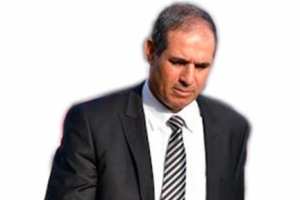 بادو زاكي يضبط القائمة المعنية بلقاء مولودية بجاية