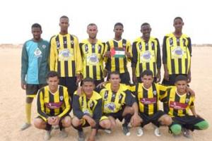 Les Sahraouis jouent aussi au football