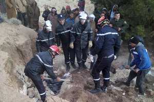 مقتل شخصين في انهيار للتربة بالمسيلة