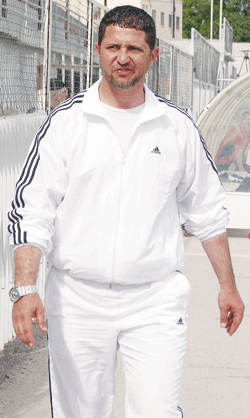 مدرب مولودية وهران عمر بلعطوي