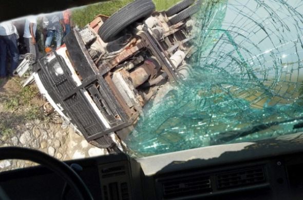 هلاك خمسة أشخاص في حادث انقلاب حافلة لنقل الركاب بالوزرة (المدية)