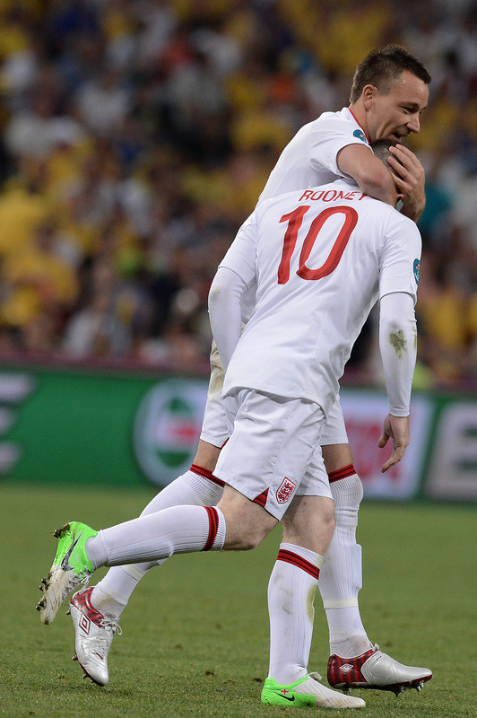 أفراح إنجليزية في ليلة حزينة أوكرانية