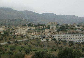 بلدية صدوق في بجاية تشرع في تهيئة الطرقات