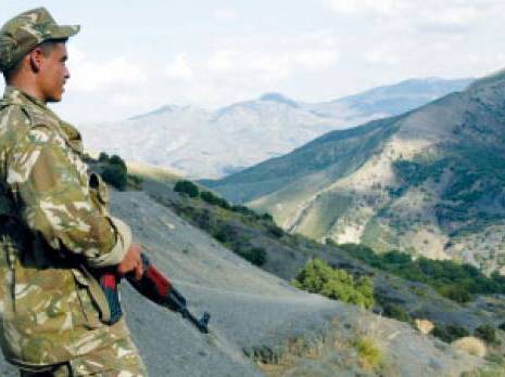 Ouacifs : l'armée met la population sous pression