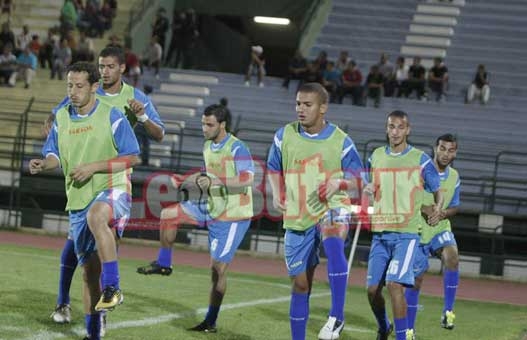 WAT : Il sera de retour aujourd'hui au pays : Amrani devra trancher dans le vif