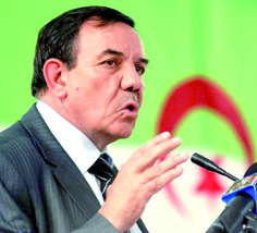 Moussa Touati tient un congrès à Tipaza